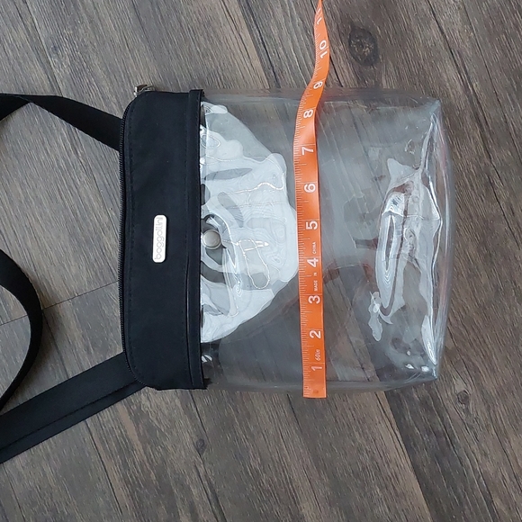 Baggallini clear crossbody bag - Picture 10 of 11